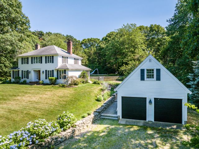 20 Howland Lane, East Sandwich, MA 02537