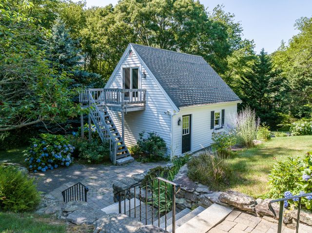 20 Howland Lane, East Sandwich, MA 02537