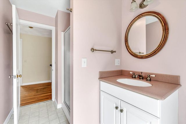 20 Howland Lane, East Sandwich, MA 02537