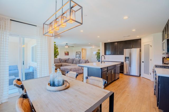2495 Vintage Place, Hanford, CA 93230