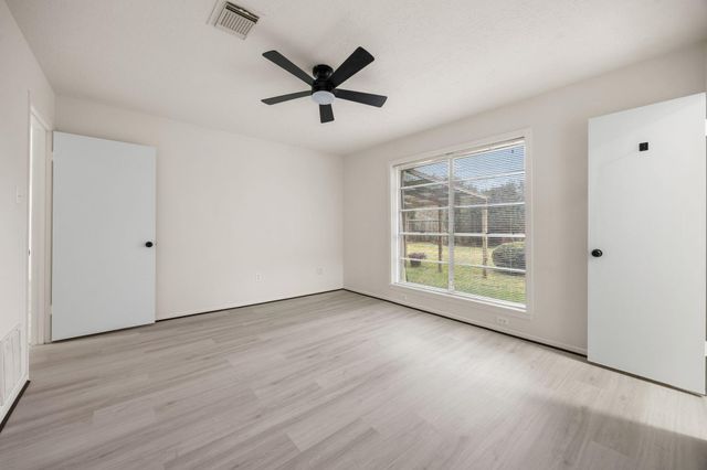 12123 Plumpoint Drive, Houston, TX 77099