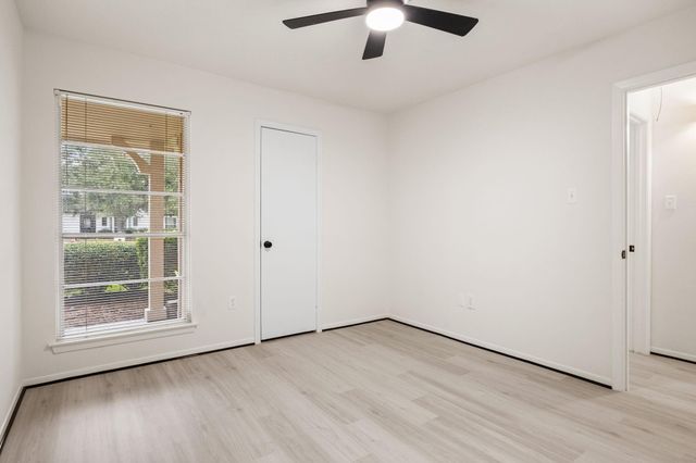 12123 Plumpoint Drive, Houston, TX 77099