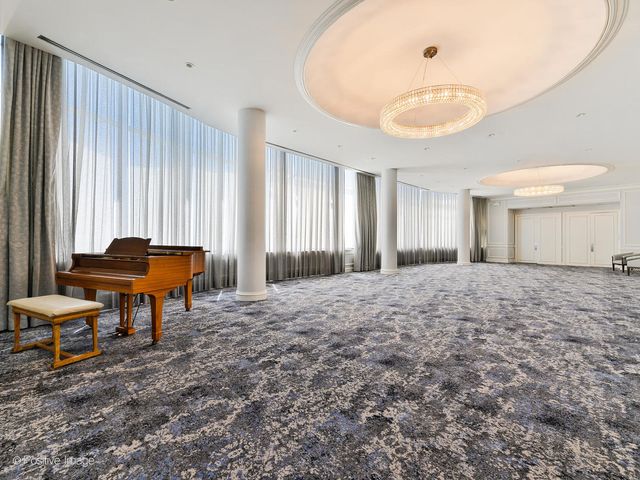 1040 N Lake Shore Drive 16C, Chicago, IL 60611