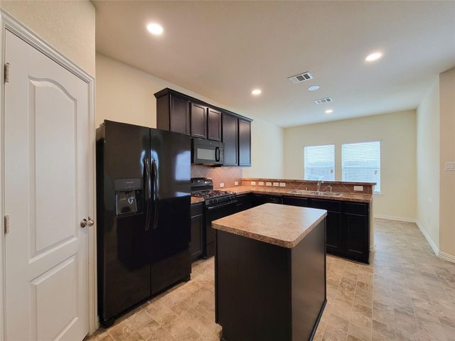 5209 Dauntless Drive, Houston, TX 77066