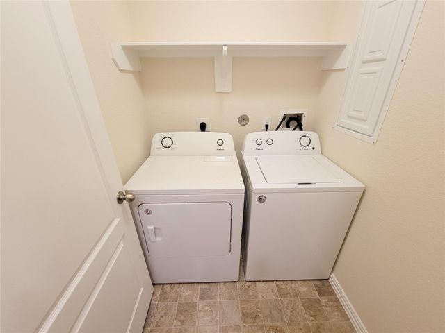 5209 Dauntless Drive, Houston, TX 77066