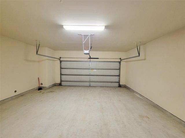 5209 Dauntless Drive, Houston, TX 77066