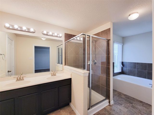 5209 Dauntless Drive, Houston, TX 77066