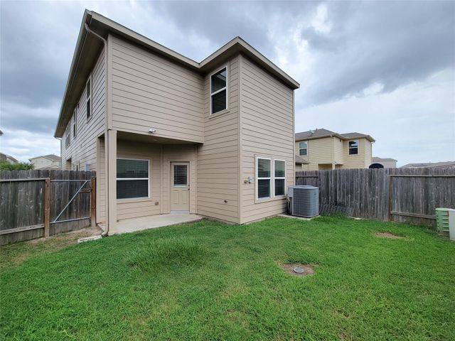5209 Dauntless Drive, Houston, TX 77066