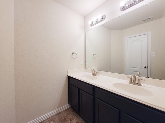 5209 Dauntless Drive, Houston, TX 77066