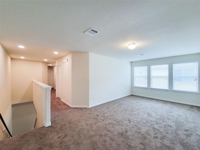 5209 Dauntless Drive, Houston, TX 77066