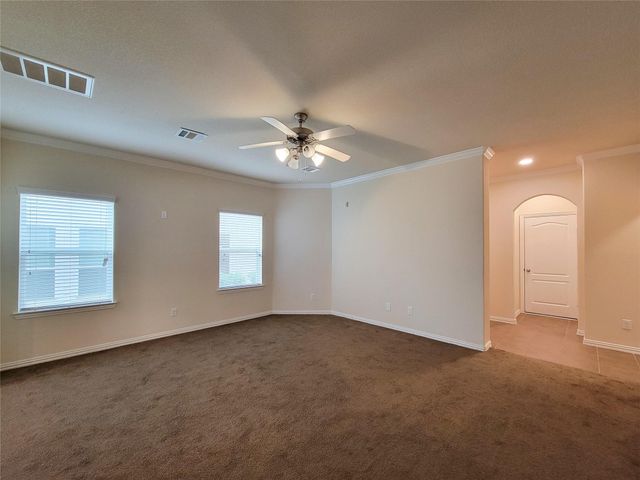 5209 Dauntless Drive, Houston, TX 77066