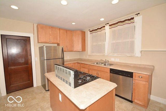 4905 Broadway Street, Indianapolis, IN 46205