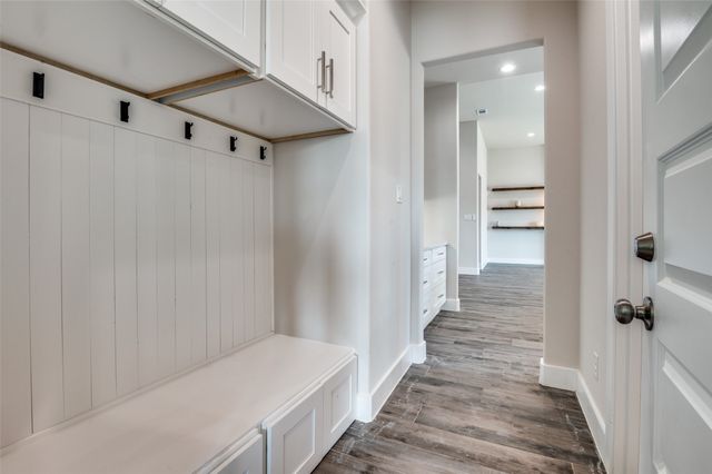 903 Urban Drive, Desoto, TX 75115