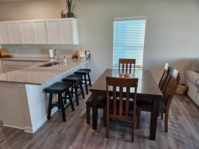 1013 N Forestview St, Wichita, KS 67235