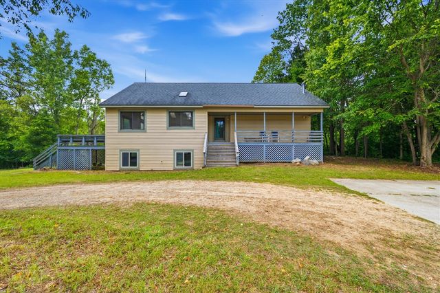 11144 Horton Road, Holly, MI 48442