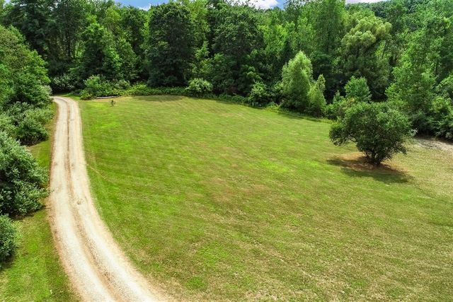 11144 Horton Road, Holly, MI 48442