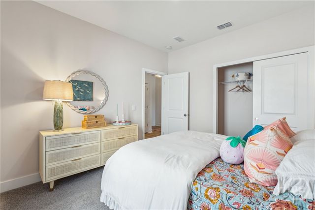 299 Kingswood Circle, Savannah, GA 31302