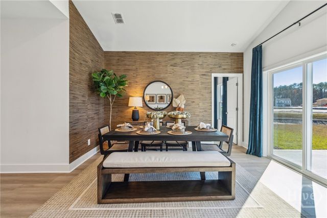 299 Kingswood Circle, Savannah, GA 31302