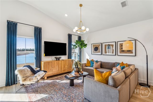 299 Kingswood Circle, Savannah, GA 31302