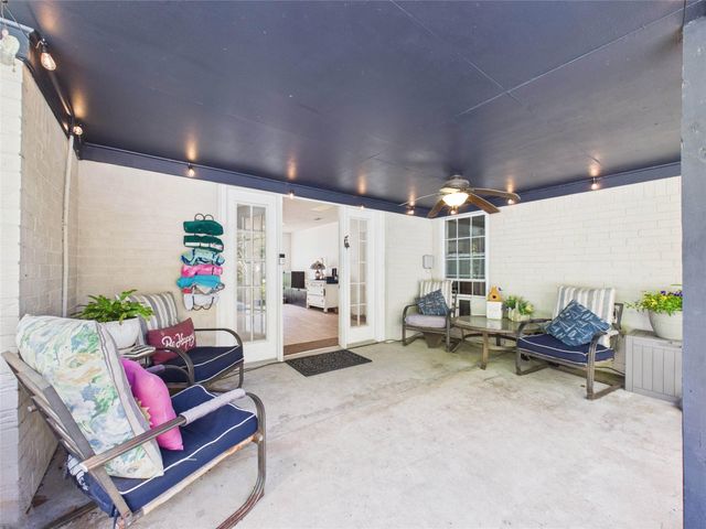 3037 County Road 536, Alvin, TX 77511