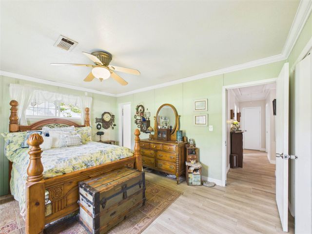 3037 County Road 536, Alvin, TX 77511