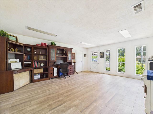 3037 County Road 536, Alvin, TX 77511