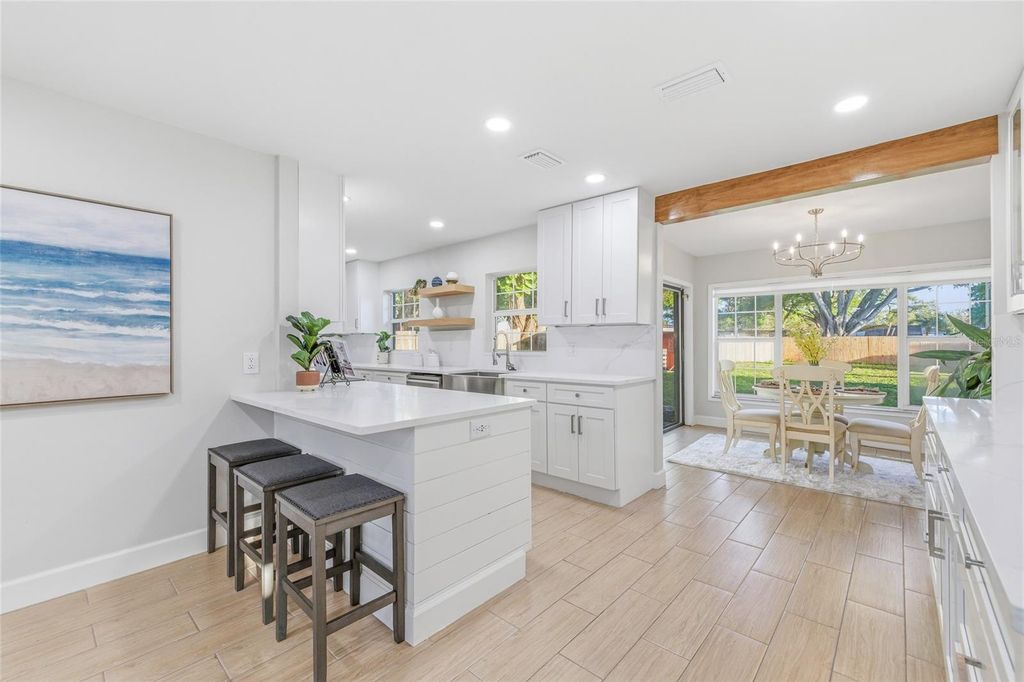 Image 8 of property listing at 201 DUNKIRK ROAD, Oldsmar, FL 34677