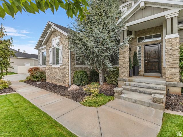 1600 W 200 N, Layton, UT 84041