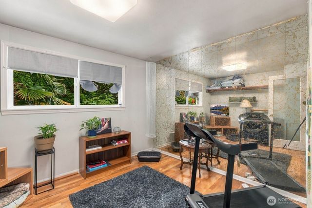 2815 SW 109th Street, Seattle, WA 98146