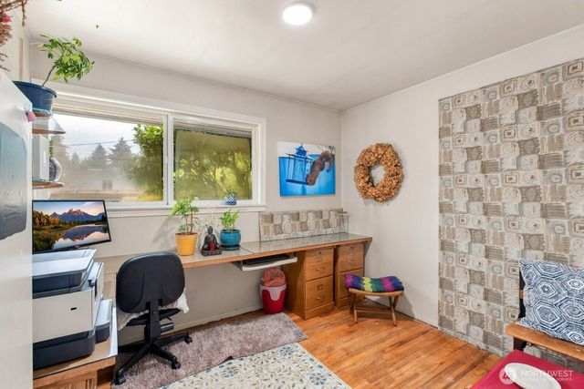 2815 SW 109th Street, Seattle, WA 98146