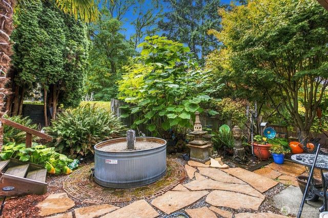 2815 SW 109th Street, Seattle, WA 98146