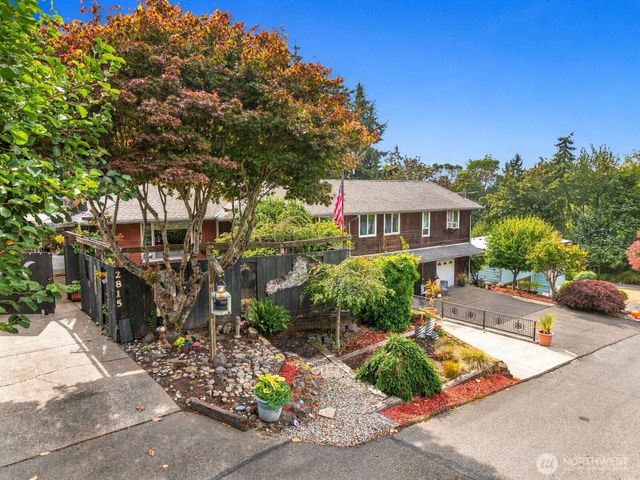 2815 SW 109th Street, Seattle, WA 98146