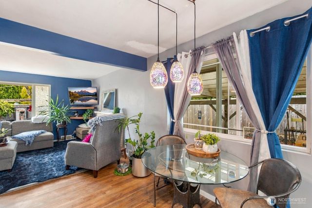 2815 SW 109th Street, Seattle, WA 98146