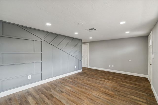 6027 9TH AVENUE, New Port Richey, FL 34653