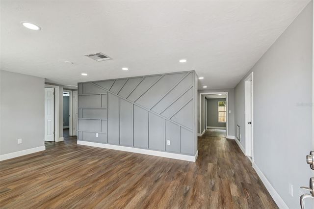 6027 9TH AVENUE, New Port Richey, FL 34653