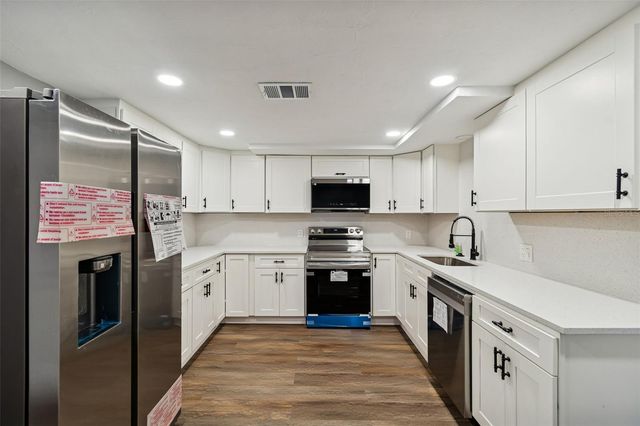 6027 9TH AVENUE, New Port Richey, FL 34653