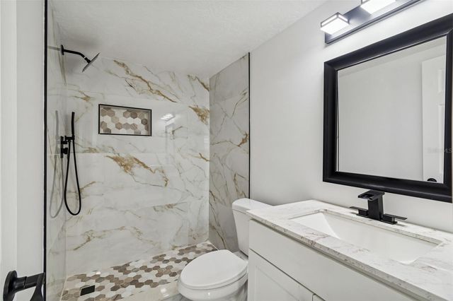 6027 9TH AVENUE, New Port Richey, FL 34653