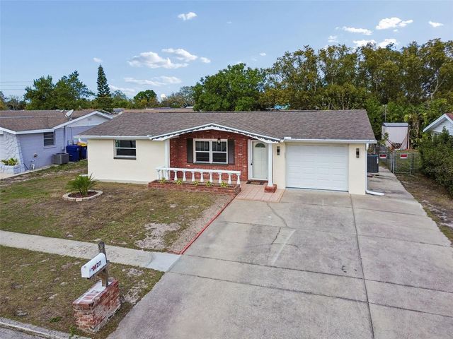 6027 9TH AVENUE, New Port Richey, FL 34653