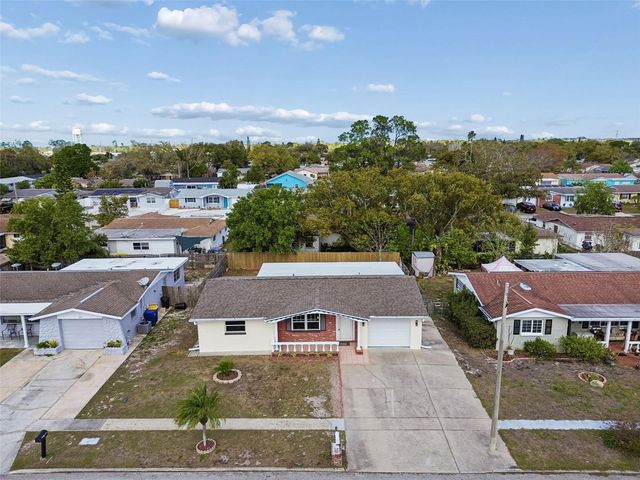 6027 9TH AVENUE, New Port Richey, FL 34653