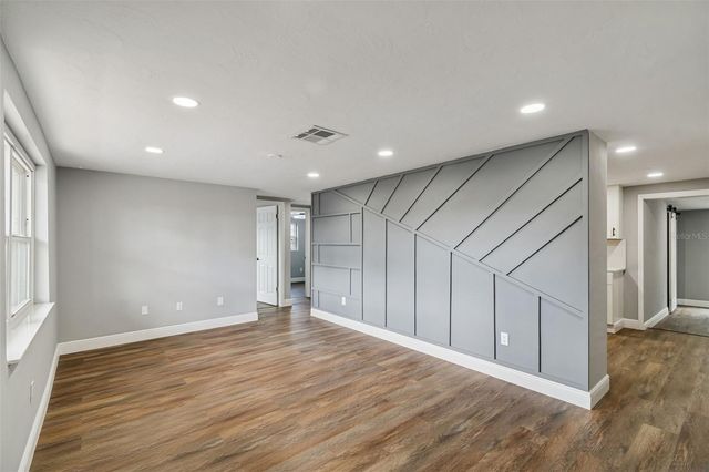 6027 9TH AVENUE, New Port Richey, FL 34653