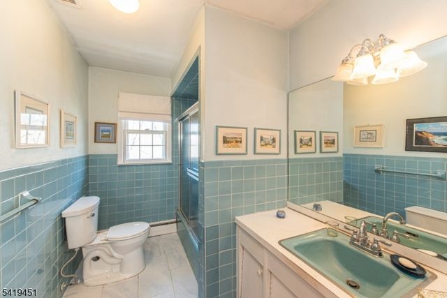 103 Cedar Rd, Ringwood Boro, NJ 07456