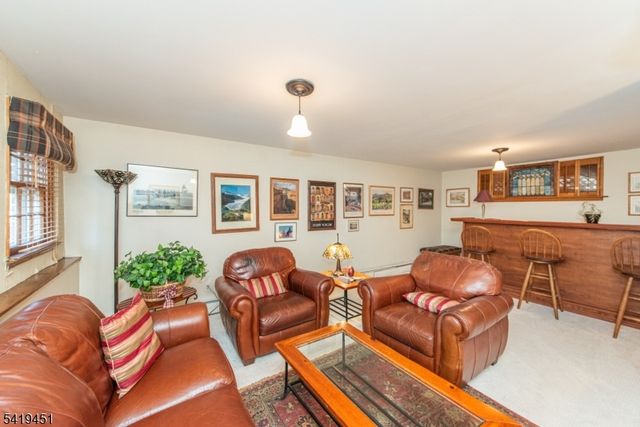 103 Cedar Rd, Ringwood Boro, NJ 07456