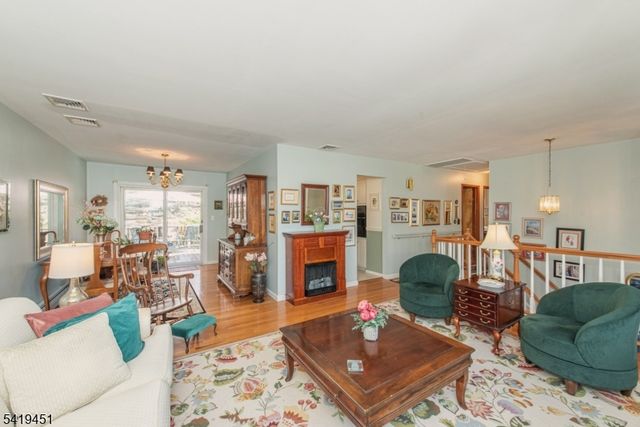 103 Cedar Rd, Ringwood Boro, NJ 07456