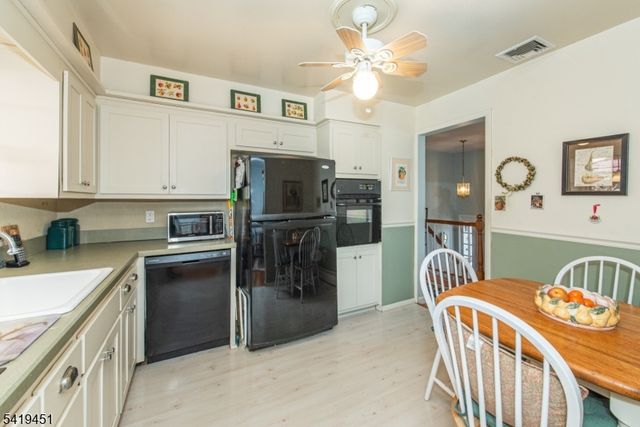 103 Cedar Rd, Ringwood Boro, NJ 07456