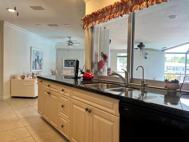 3920 NE 27TH Avenue, Lighthouse Point, FL 33064