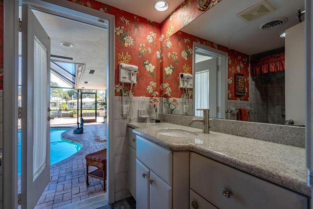 3920 NE 27TH Avenue, Lighthouse Point, FL 33064