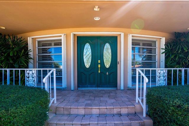 3920 NE 27TH Avenue, Lighthouse Point, FL 33064