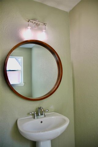 3410 Farnham Circle, Pearland, TX 77584