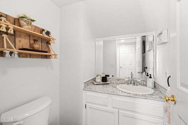 2339 Dusan Street, Simi Valley, CA 93065