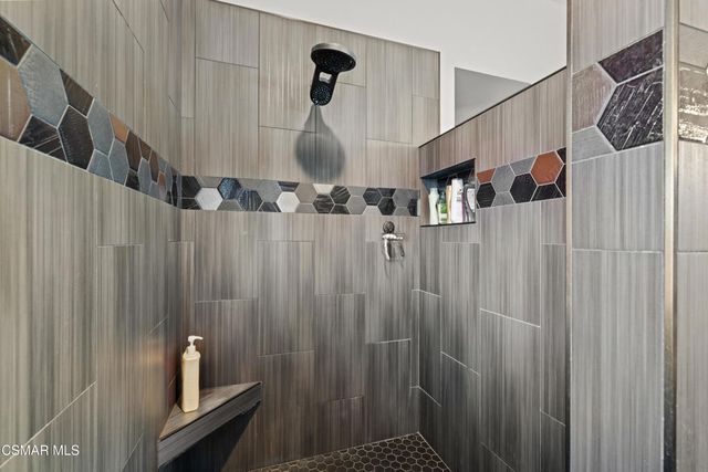 2339 Dusan Street, Simi Valley, CA 93065